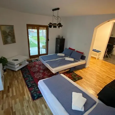 House Reko *
